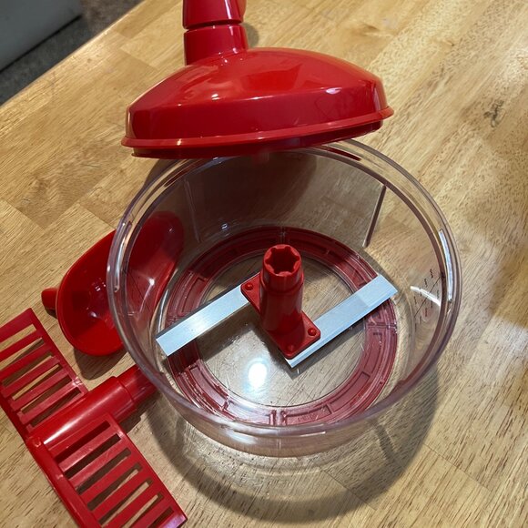 Tupperware Quick Chef® Pro System.- Red - Picture 5 of 7